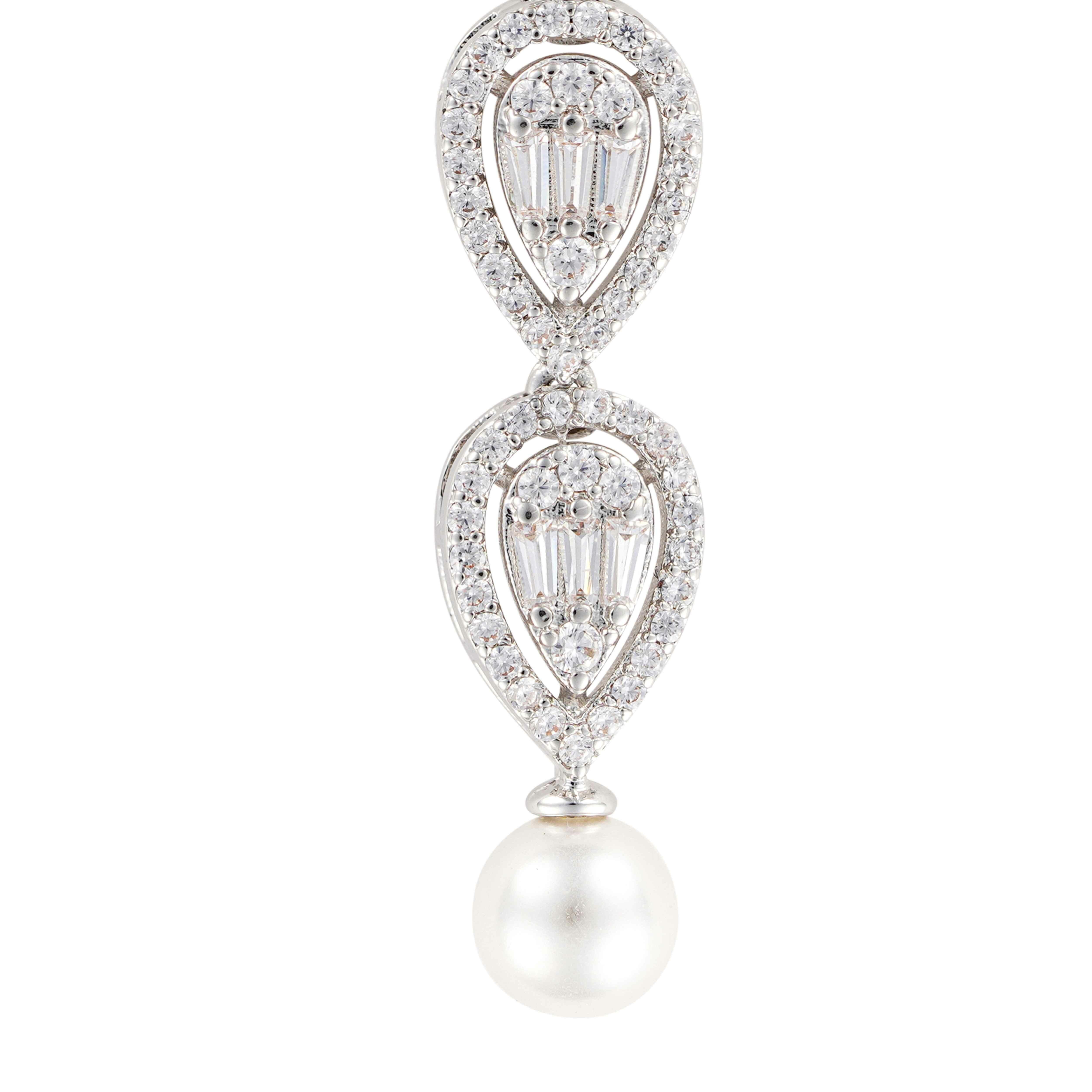 Crystal pearl Silver Earrings image 1