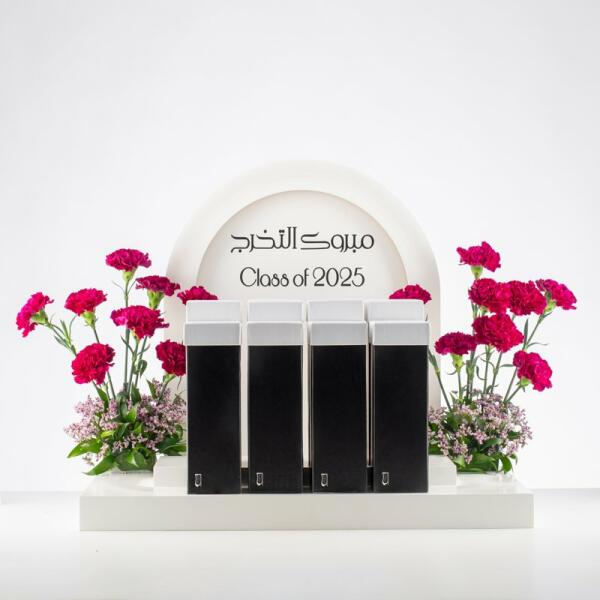 حاملة ورد - مزهرية A باللون الأخضر image 3