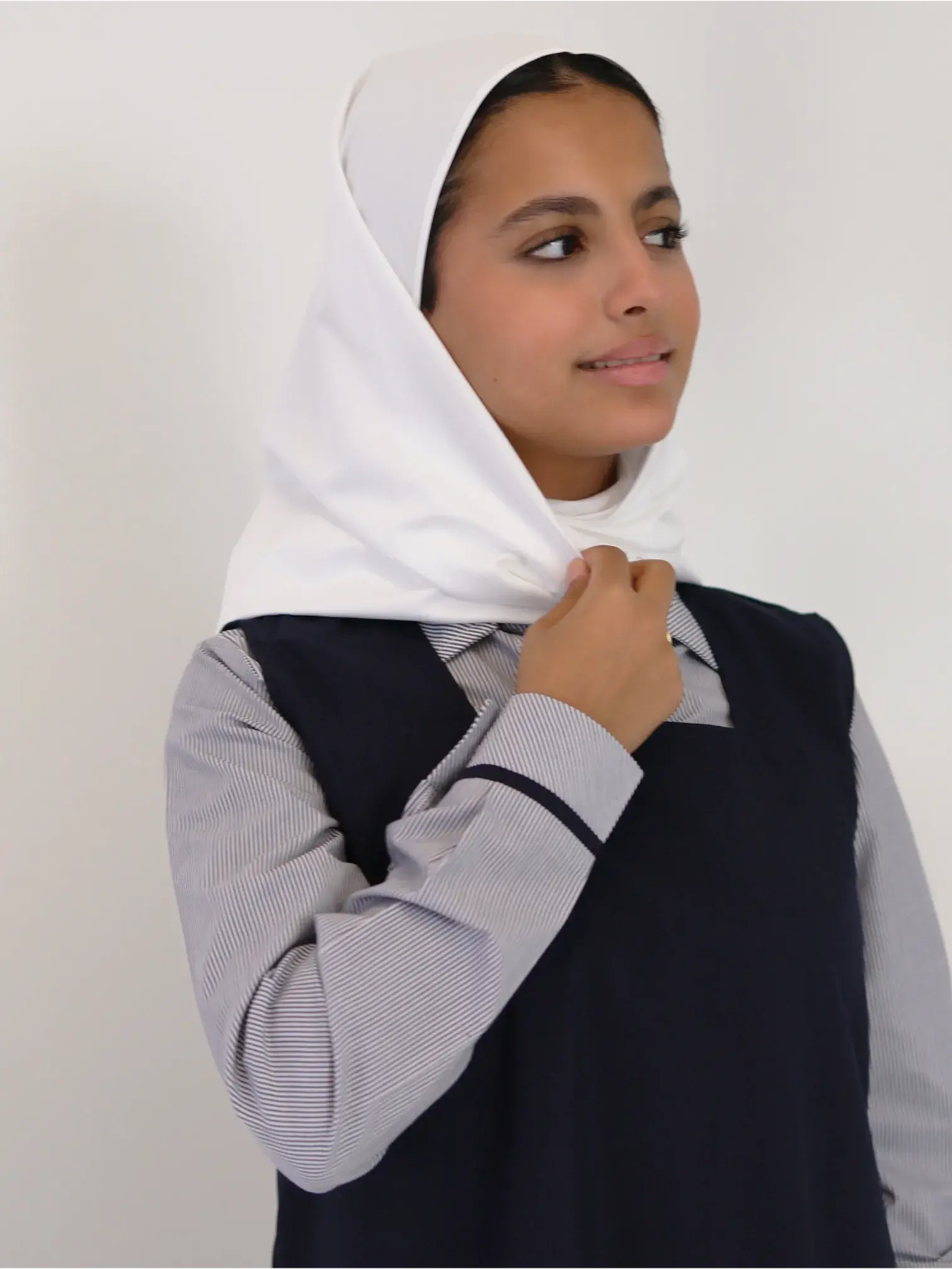 Cotton school hijab - White - FS image 0