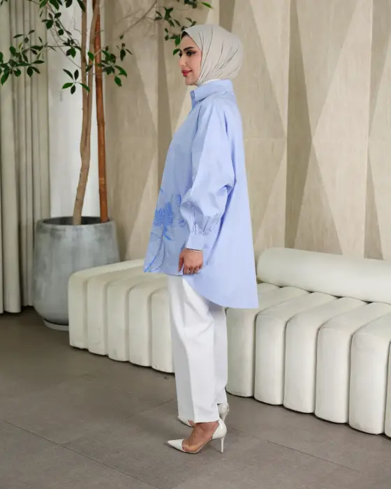 Cotton shirt with two roses-Cyan-FS image 1