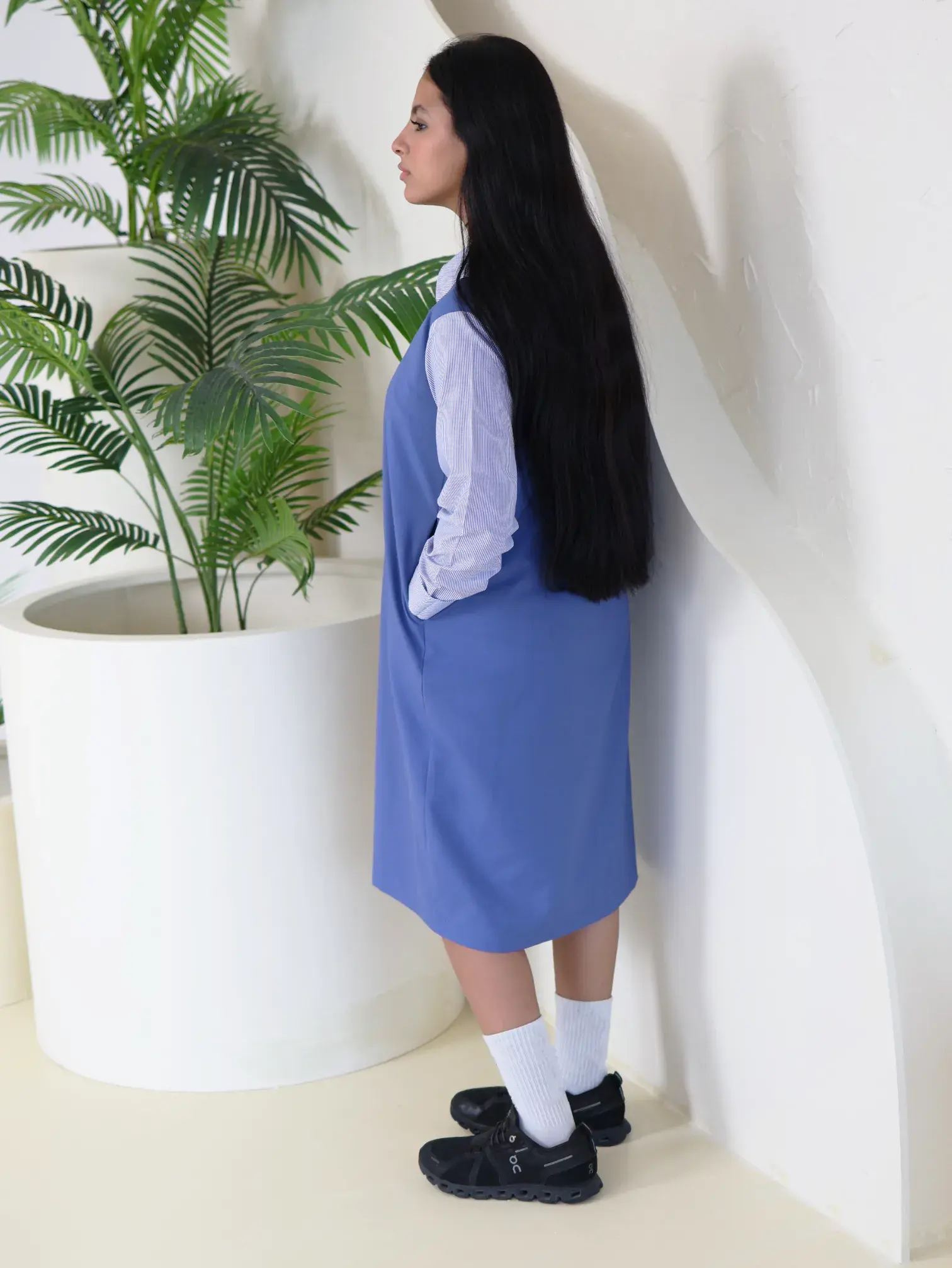 Round neck short full school uniform image 3