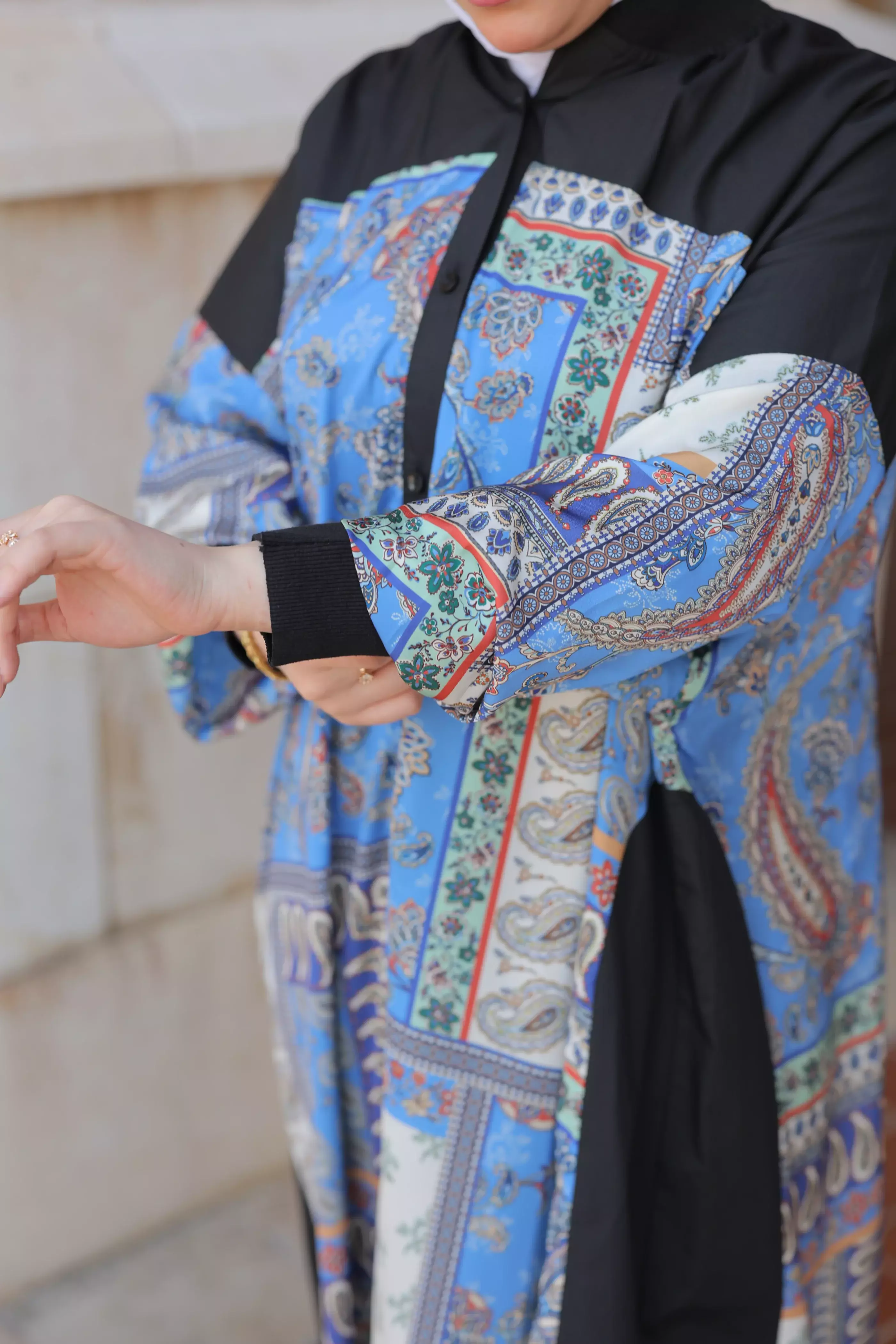 فستان من الكريب المشجر image 4