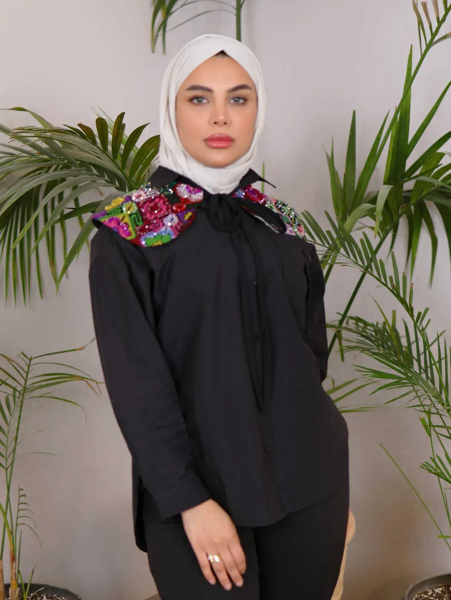 قميص مع سكارف العصري image 2