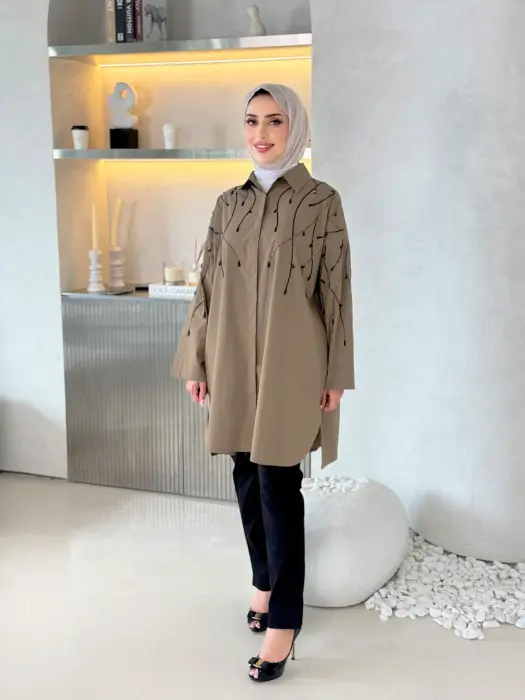قميص من القطن البوبلين-بيج كموني-FS image 0