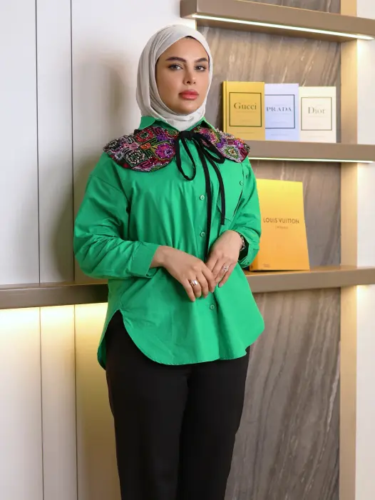 قميص مع سكارف العصري image 5
