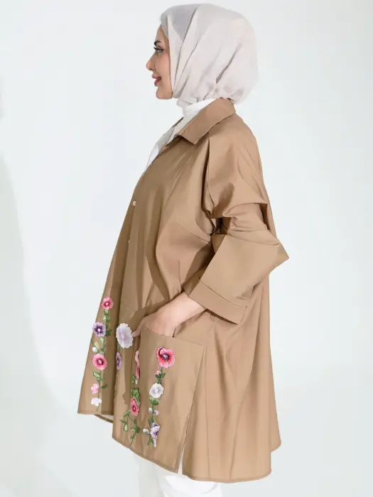 قميص نسائي مع جيوب أمامية image 6