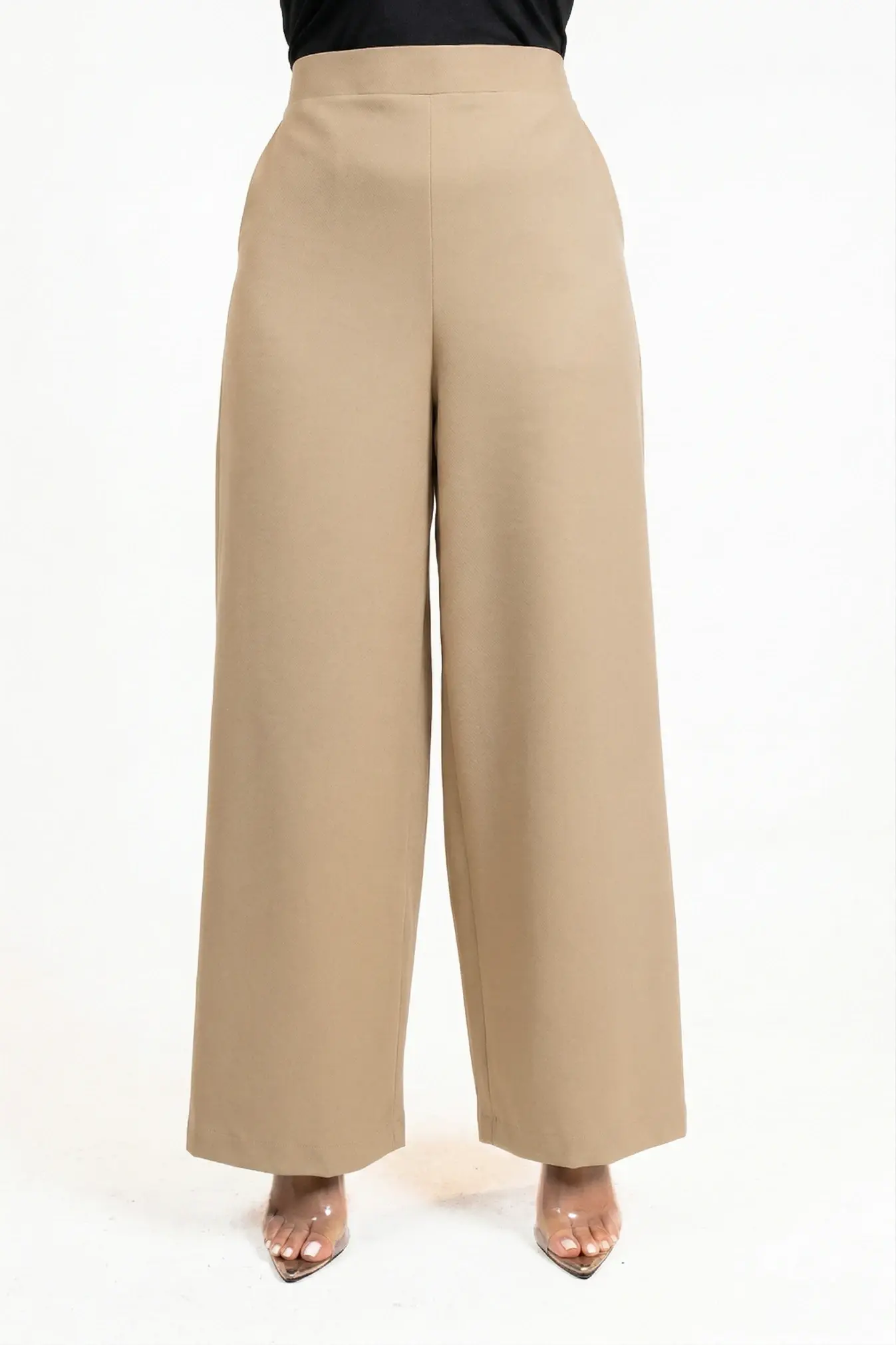 بنطلون بيج واسع