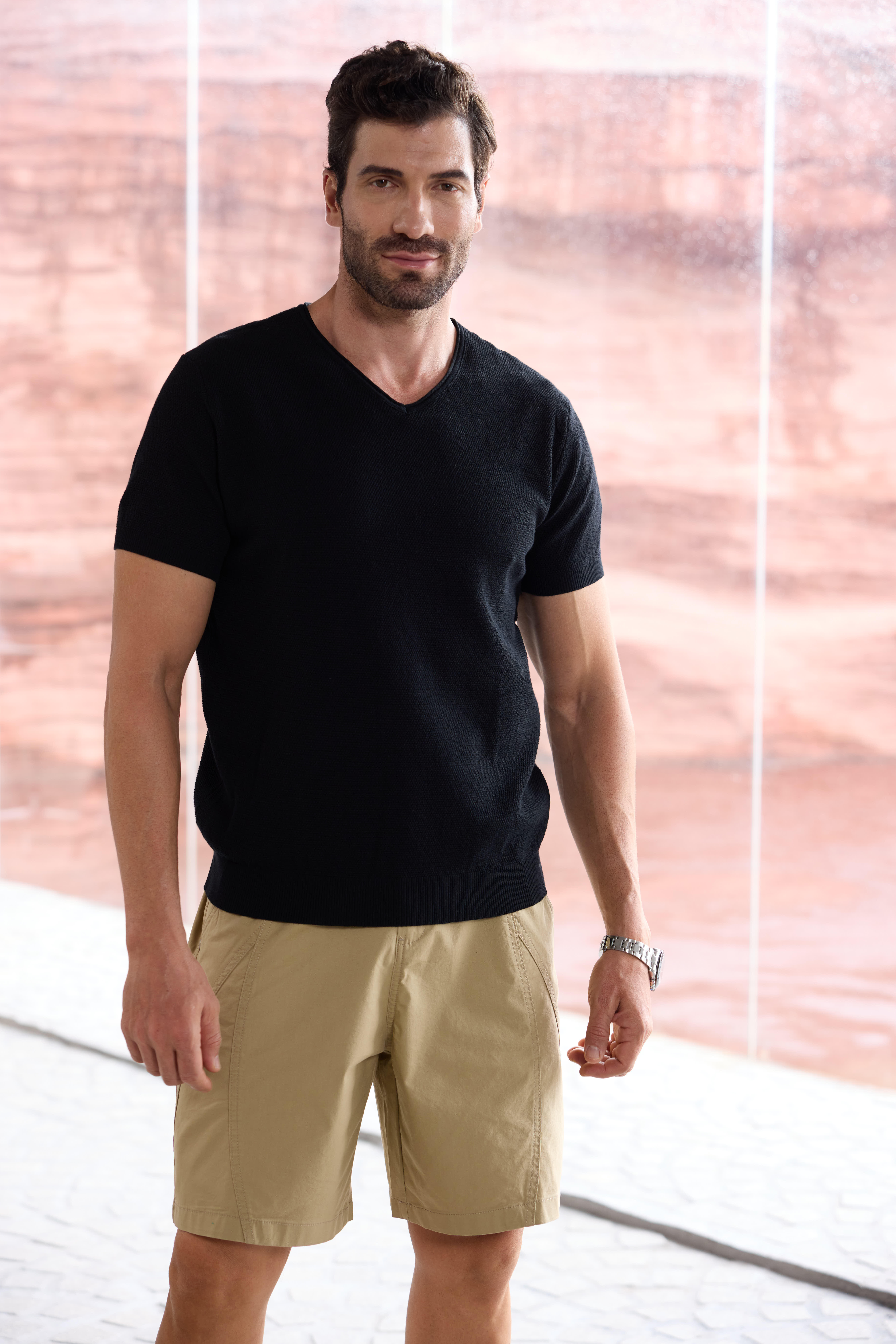 T-Shirt 107 - Black - XXL image 1