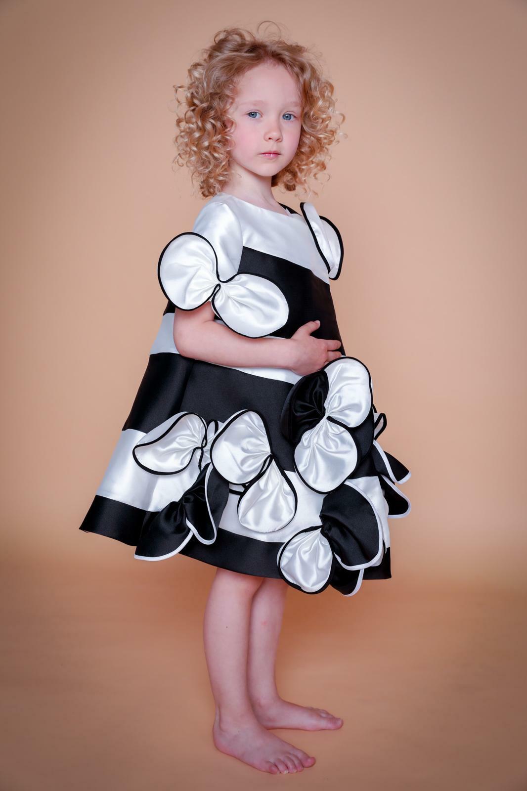 No Doubt dress image 2