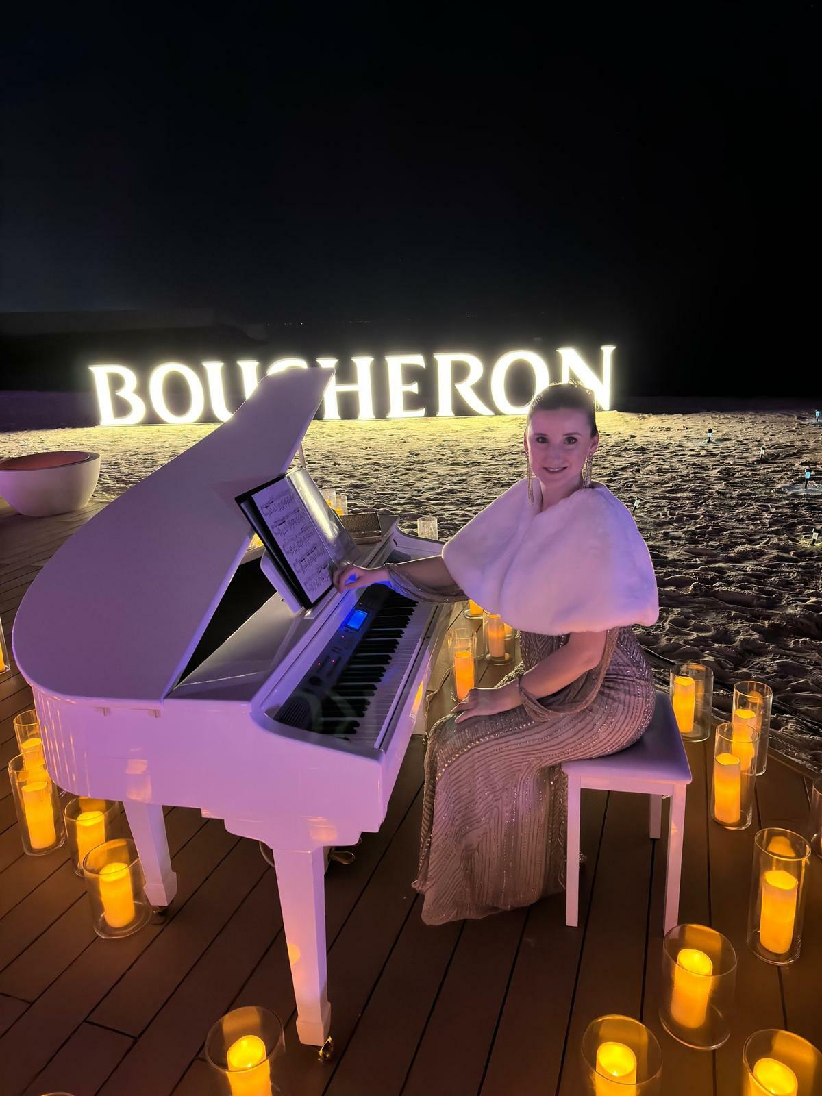Digital baby Grand Piano image 0