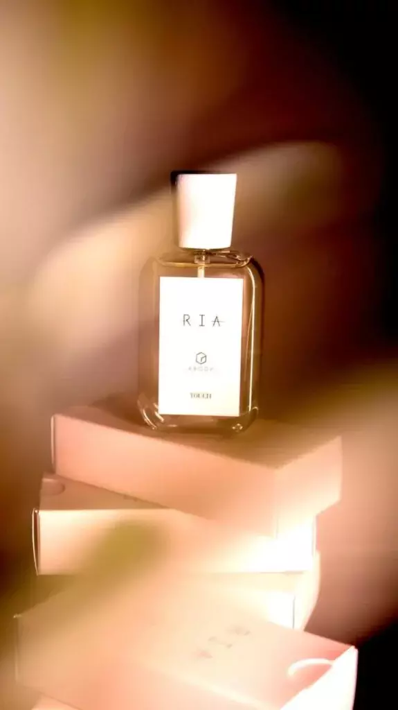 Touch Perfume image 4