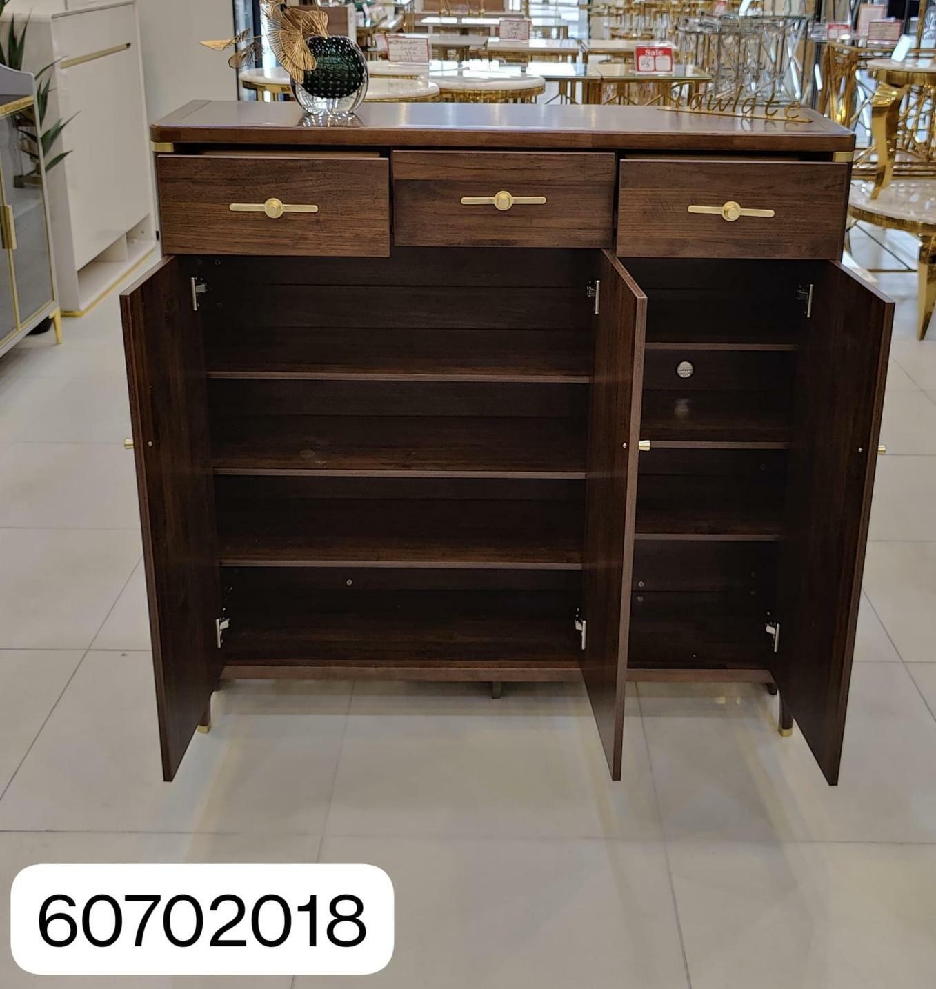 Shoe Cabinet image 3