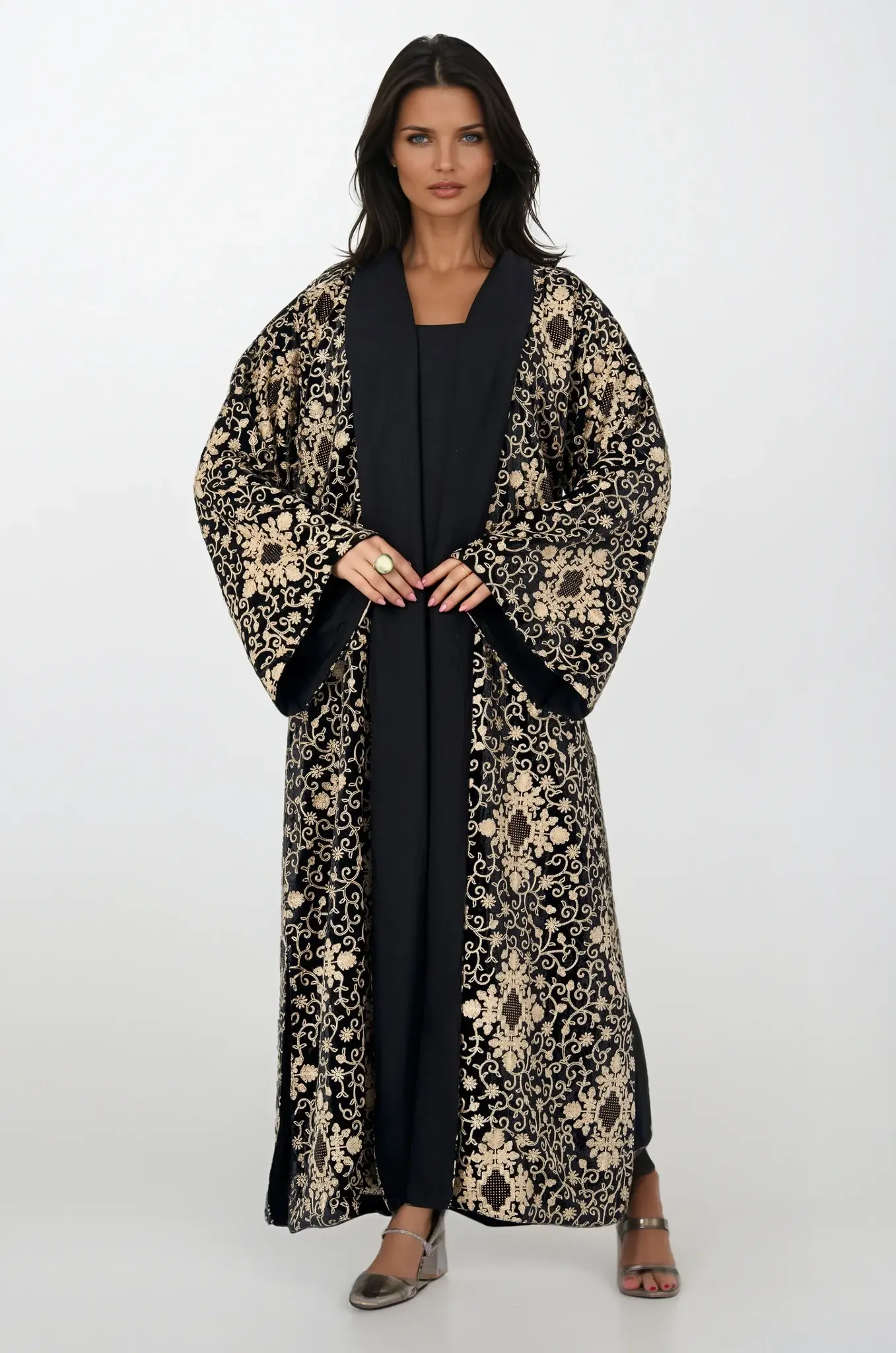 Velvet Bisht image 0