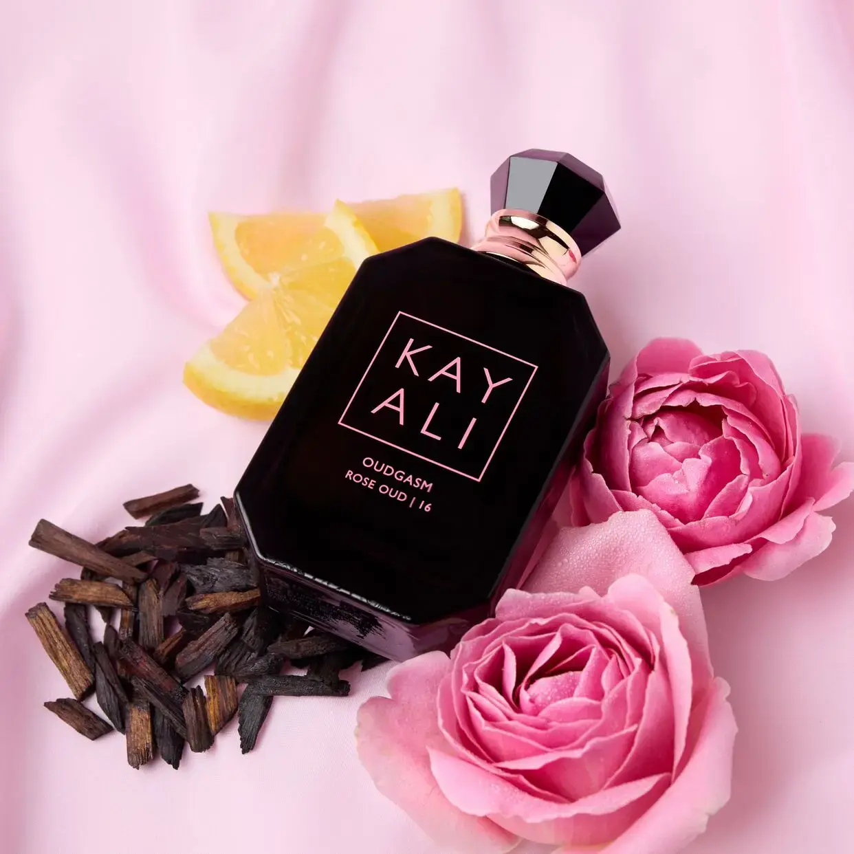 Bravura | Kayali Oudgasm Rose Oud | 16 100Ml