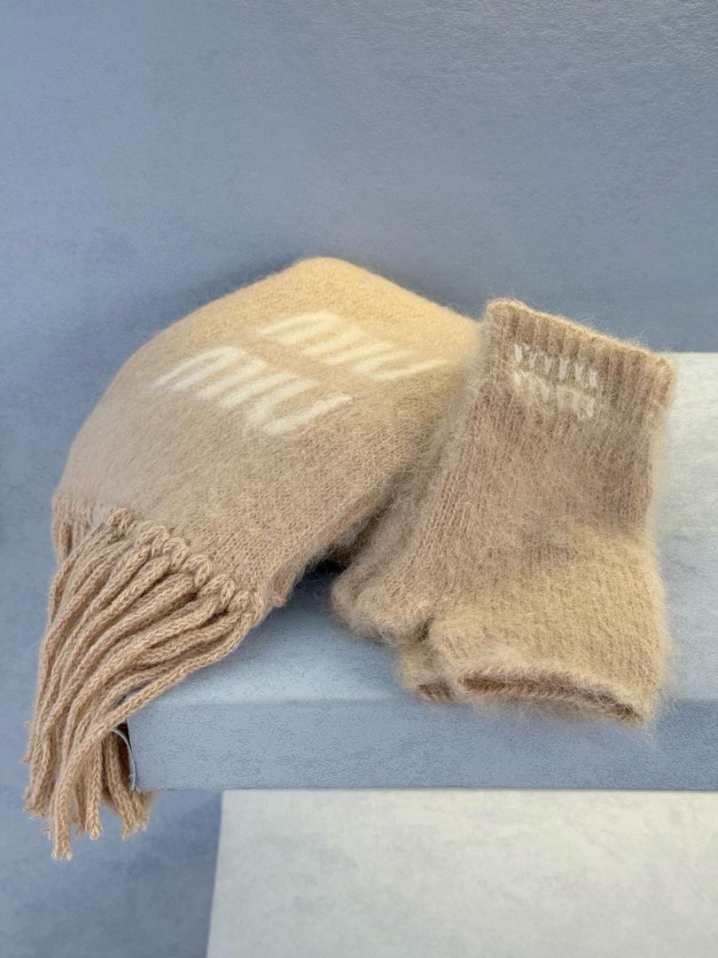 Miu Miu scarf