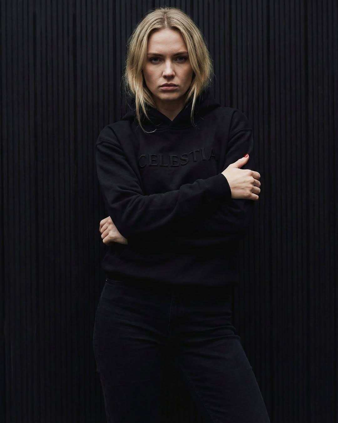 Women's Fashion