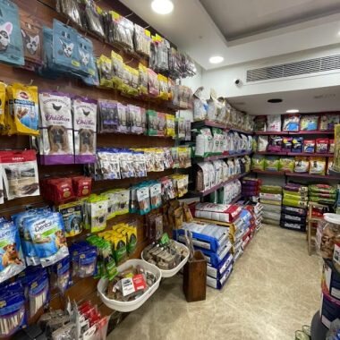 Pets Home Golf Land Branch